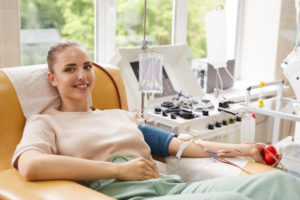 Passing Out During Blood Draw: Causes Prevention and What to Expect